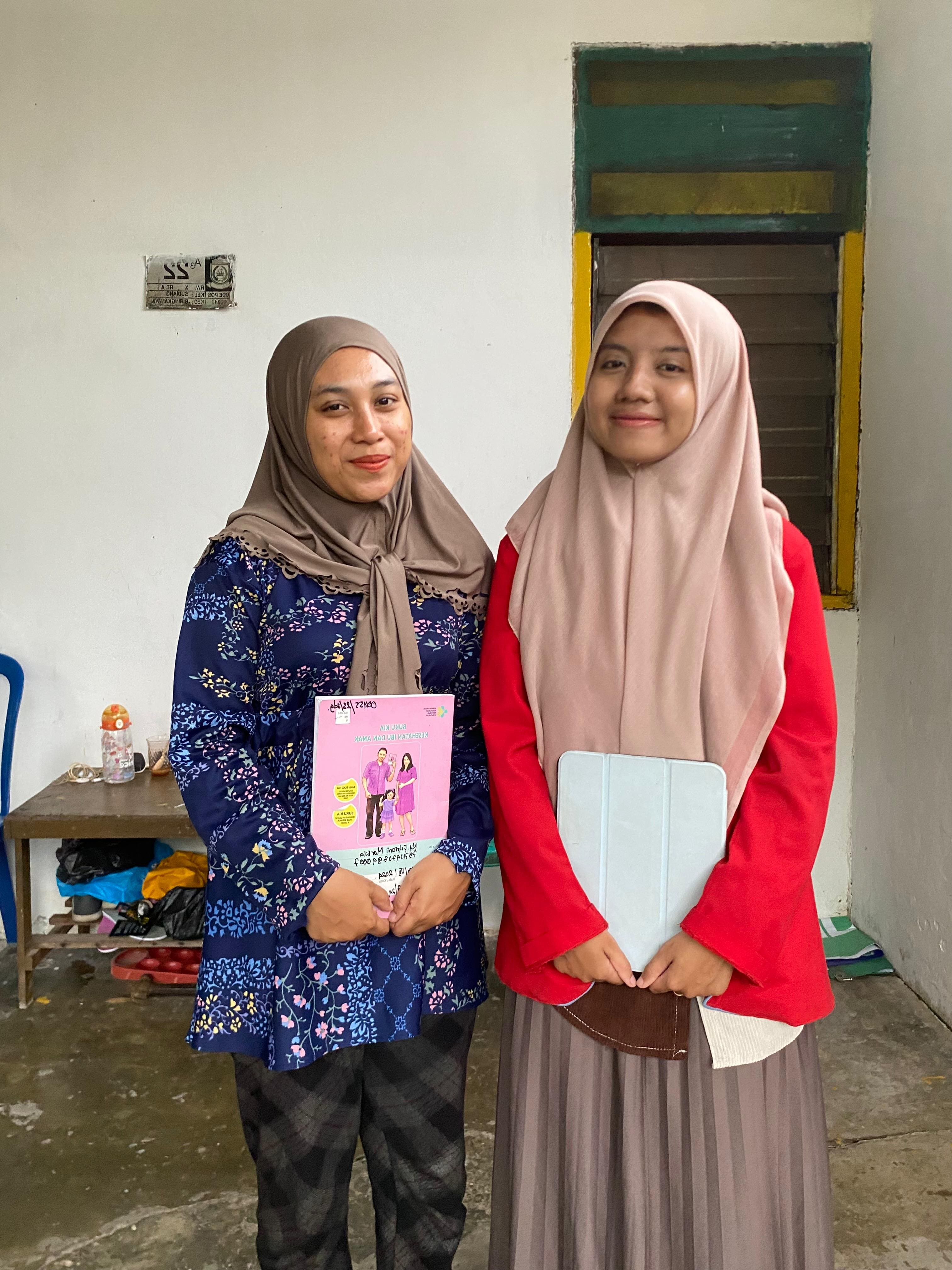 KUNJUNGAN KEDUA: Edukasi Imunisasi dan Buku KIA